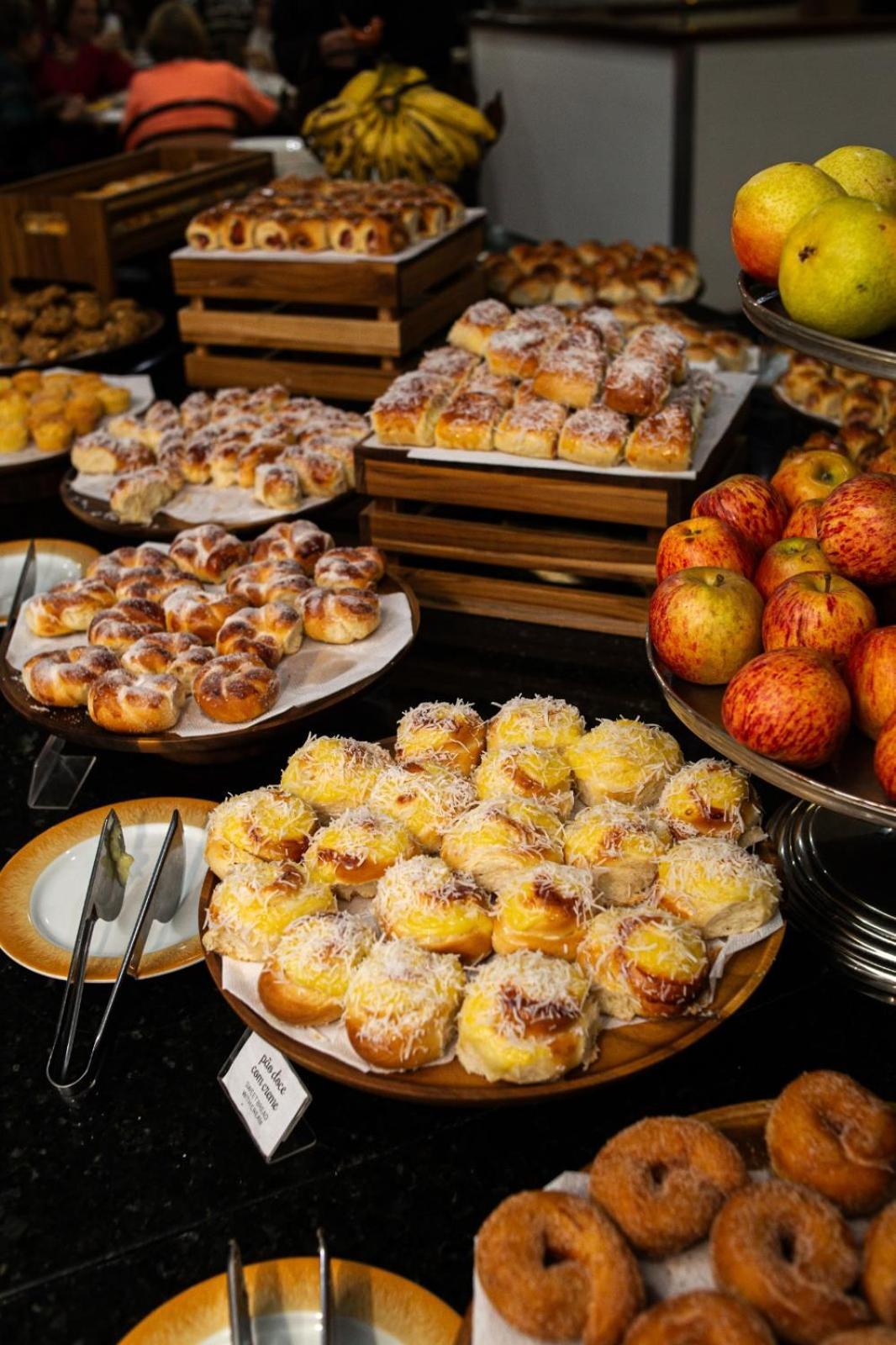 Ouro Minas Hotel Belo Horizonte, Dolce By Wyndham Kültér fotó Hot cross buns